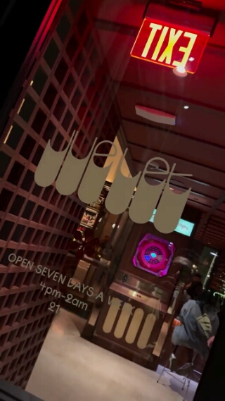 Jue Let's Cabinet of Changes image